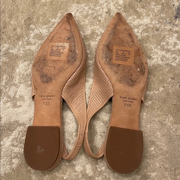 Kate Spade - Veronica Perforated Leather
Slingback Flats Size 7.5 B - Picture 9 of 13